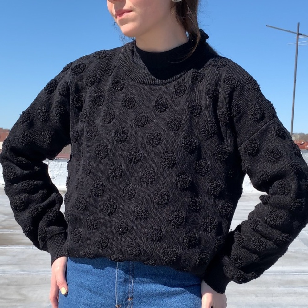 Gorgeous textured black pure cotton sweater size M